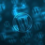 logo Wordpress sur fond bleu